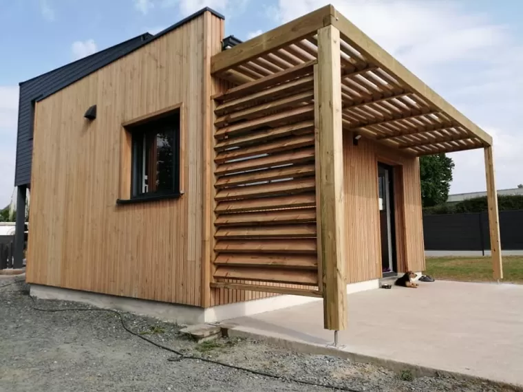 Réalisation d'un brise soleil à Guémené-Penfao, Nantes, BS Charpente Bois