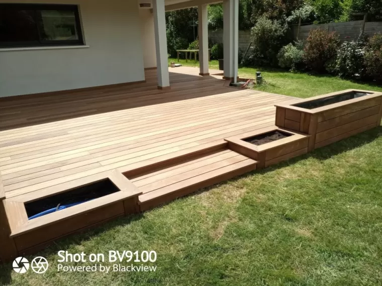 Réalisation d'une terrasse en cumaru à Héric, Nantes, BS Charpente Bois